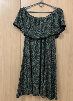 Сукня з опущеними плічками3 фото