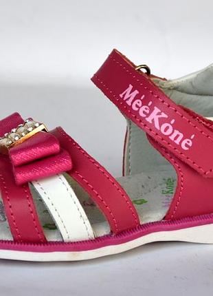 Кожаные босоножки для девочек meekone