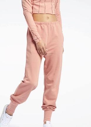 Спортивний костюм reebok