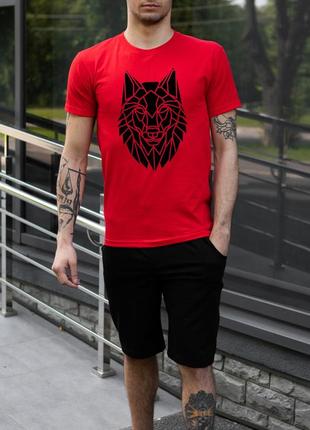 Чоловіча червона футболка з принтом "вовк"