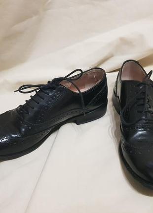 Броги оксфорды женские туфли кожаные 39р ferre, италия2 фото