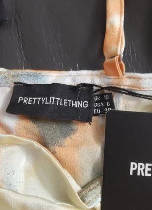 Топ-корсет з абстрактним принтом англійської бренду prettylittlething6 фото