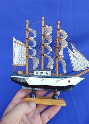 Детская игрушка кораблик модель корабля парусник7 фото