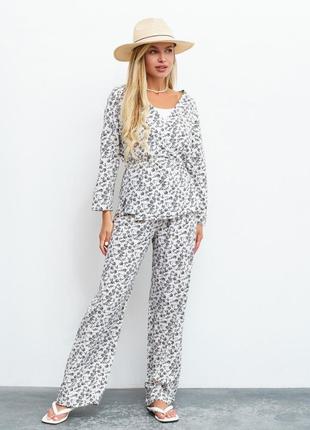 Брючний костюм з кімоно