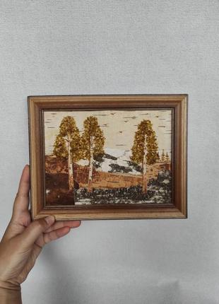 Картина из янтаря и берёзовой коры