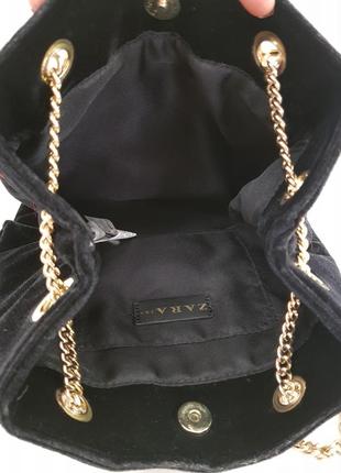Очень красивая велюровая сумка мешок сумка zara с вышивкой ручка цепочка8 фото