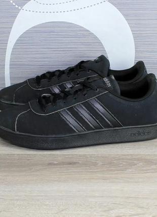 Кросівки adidas1 фото