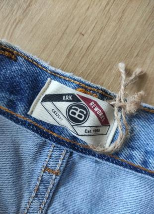 Фірмові жіночі джинси levis, р 30 ( m).5 фото