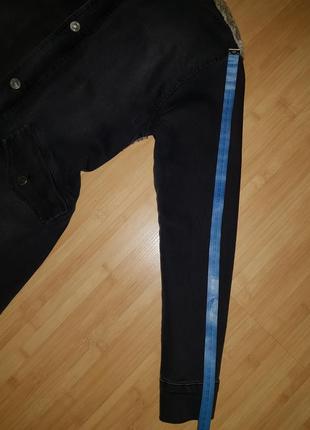 Шикарная  джинсовая  куртка, размер s,m4 фото