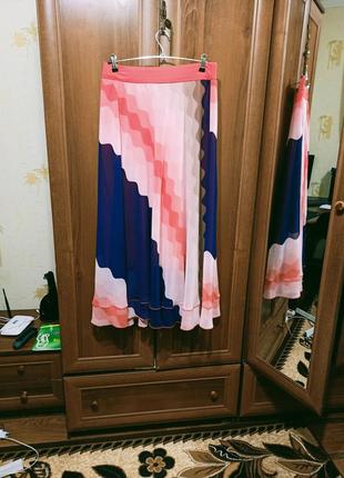 Необычайно красивая юбка 50-54рр1 фото
