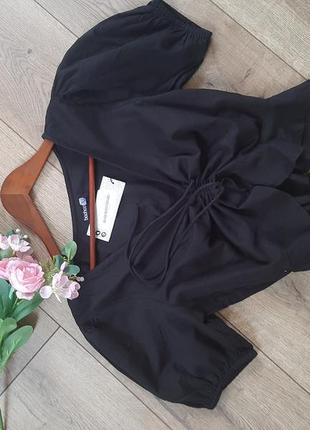Топ boohoo