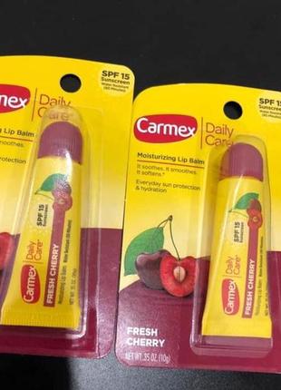 Зволожуючий бальзам для губ, вишня, spf 15 carmex3 фото