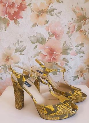 Босоножки bagatt