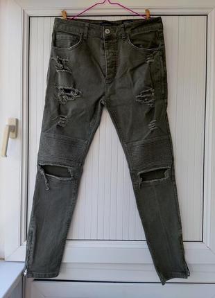 Стильные мужские зауженные джинсы цвета хаки