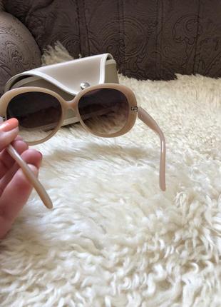 Новые солнцезащитные очки mary kay
