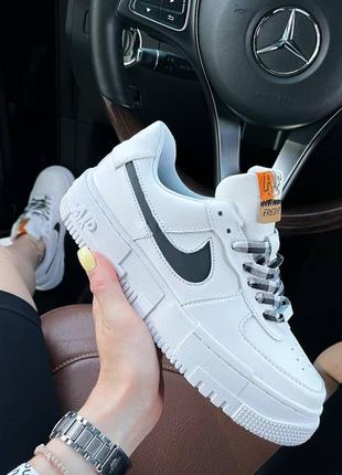 Шкіряні жіночі кросівки nike pixel fresh. колір білий з чорним та сірим.3 фото