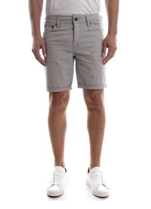 Шорті jack&jones,розмір л