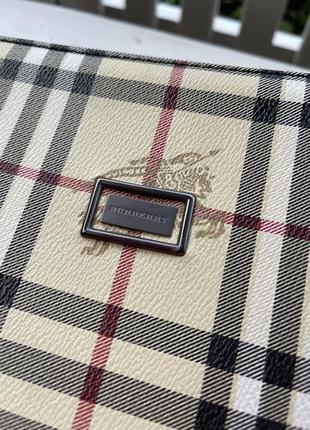 Шкіряна сумка клатч burberry8 фото