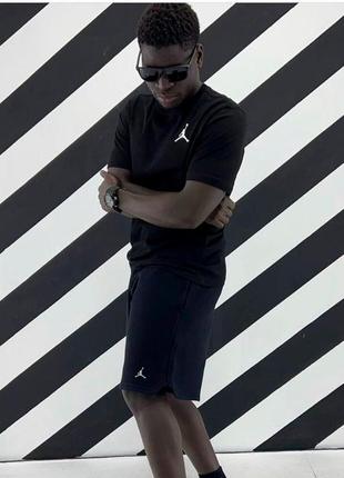 Комплект чоловічий футболка шорти jordan чорний / костюм чоловічий футболка шорти джордан чорний1 фото