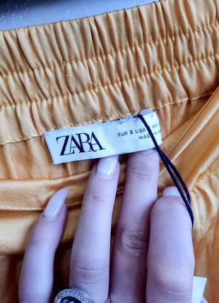 Zara атласні штани з ефектом жатки10 фото