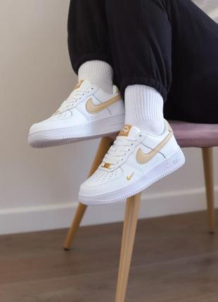 Nike air force 1 low mini swoosh beige жіночі кросівки найк аір форс1 фото