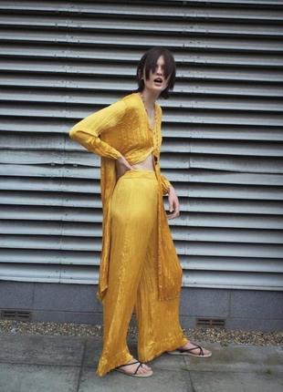 Zara атласні штани з ефектом жатки2 фото