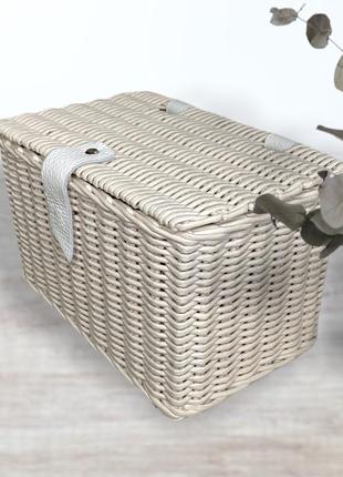 Плетена скринька з кришкою ручної роботи