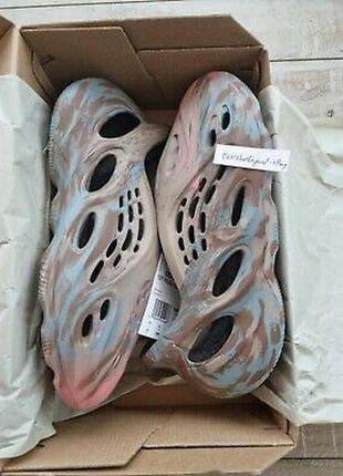 Тапочки adidas yeezy foam runner ‘mx sand grey’8 фото