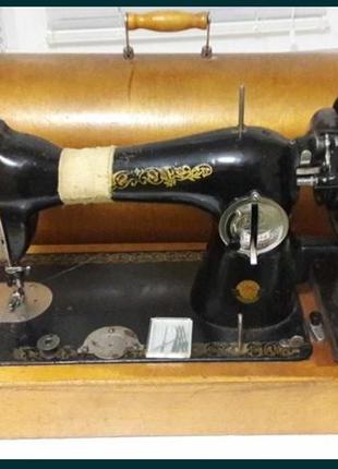Швейная машинка