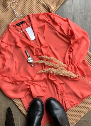 Шикарна блуза з рюшками трендова f&f zara mango h&m2 фото