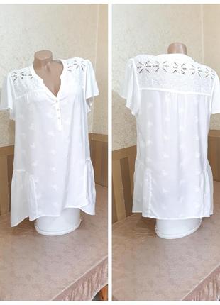 Блузка. з вишивкою. marks spencer. indigo.