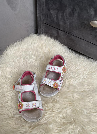 Juli недорогі дитячі босоніжки//сандалі для дівчинки