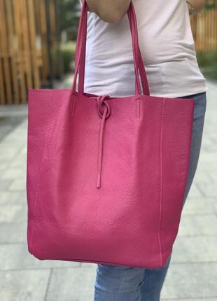 Кожаная малиновая сумка-шоппер solange, италия, цвета в ассортименте4 фото