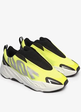 Adidas yeezy boost 700 mnvn phosphor g20551 фото