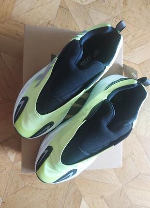 Adidas yeezy boost 700 mnvn phosphor g20553 фото