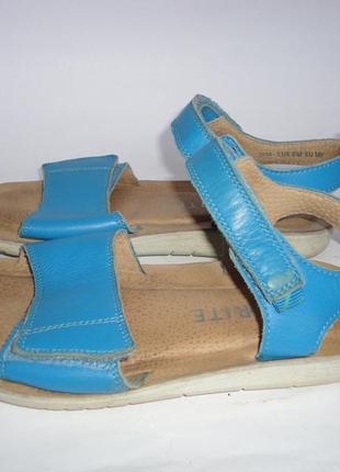 Босоножки бренд натуральная кожа.р.35