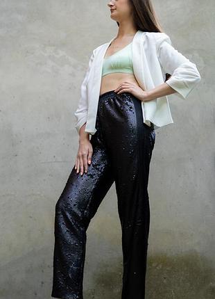 Мега круті штани, 2