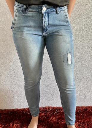 Джинси