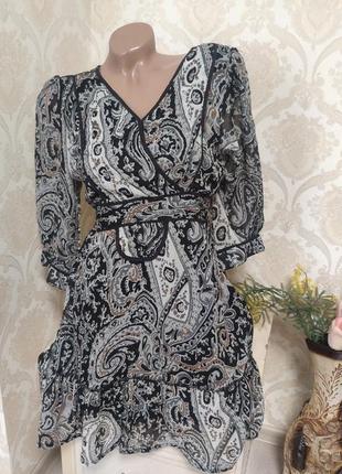 Красивое шифоновое платье