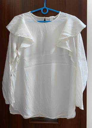 Фірмова, нарядна блузка. h&m, розмір 42
