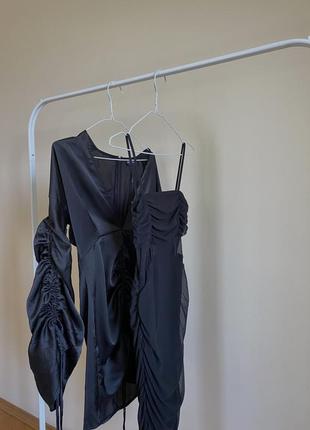 Чорна міні сукня1 фото