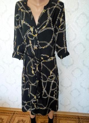 Фірмове літнє плаття