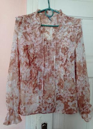 Мила блуза рюш на зав'язках