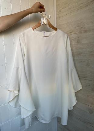 Продаю белое платье