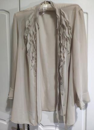 Нарядна блузка від united colour of benetton