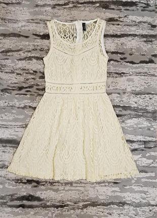 Divided бренд сукня біла мереживна без рукавів колір шампанського міні на спинці блискавка жіноче 42