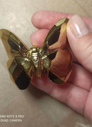 Метелик пластик в золотому тоні2 фото