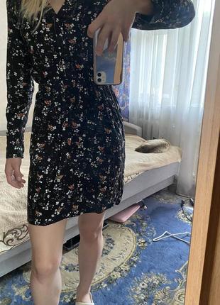 Сукня у квітковий принт