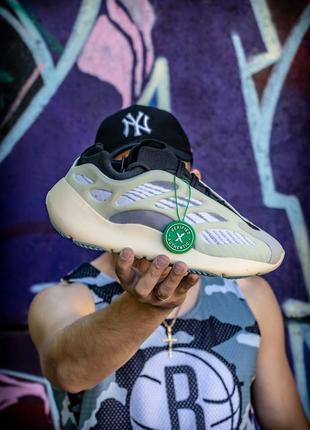 Кросівки adidas yeezy boost 700 v3  azael