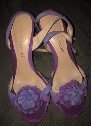 Босоніжки , сандалі карло пазалини